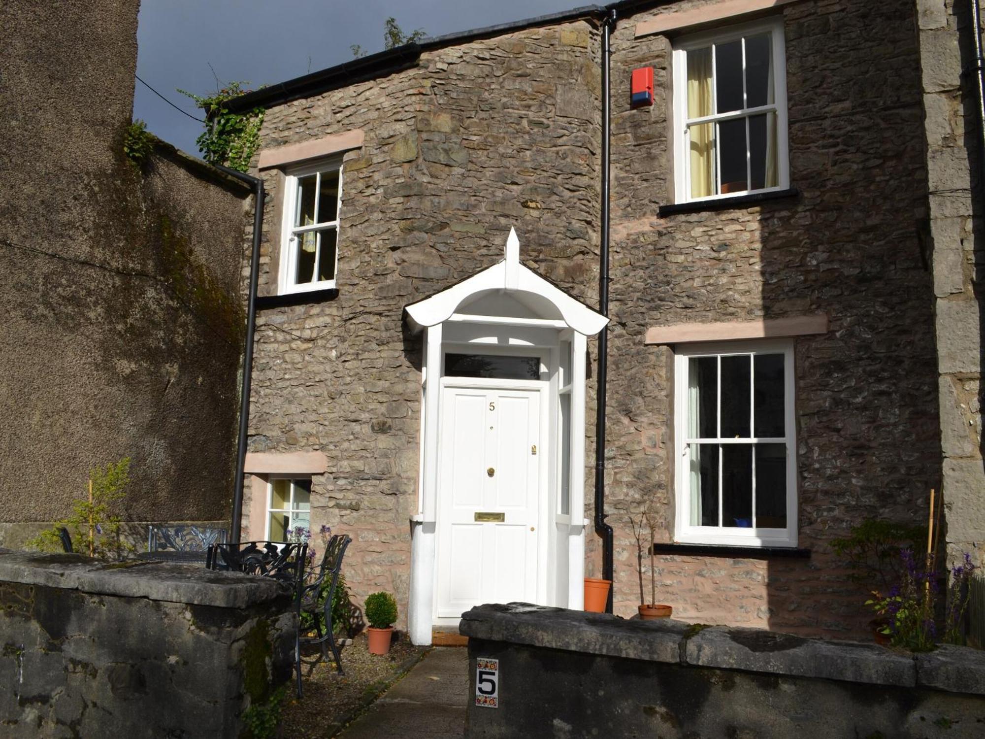 Church Walk Cottage ケンダル エクステリア 写真